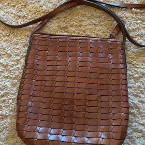 Fossil bag #75082 leather gentle use. Excellent condition. Super cute